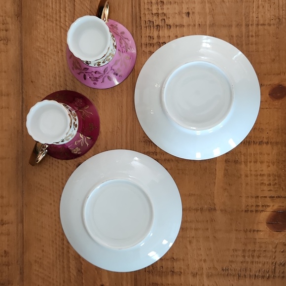 Vintage demitasse lusterware tea & saucer set - Picture 6 of 8